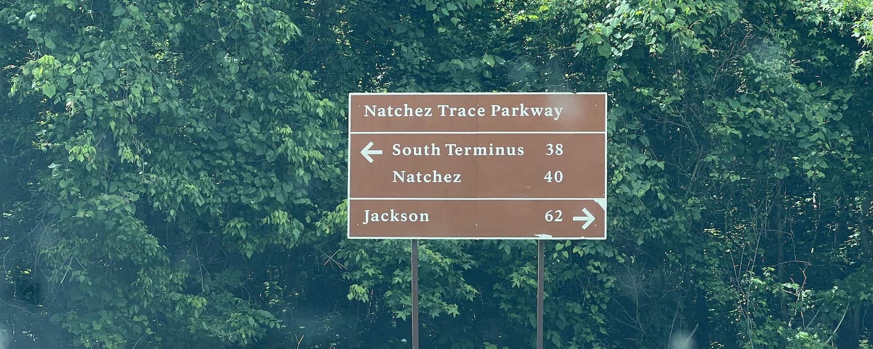 A drive along the Natchez Trace