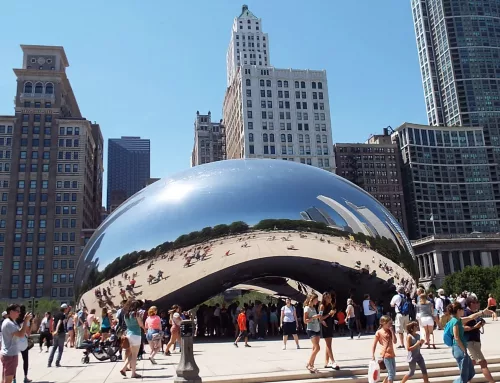 Chicago walking tour around the Windy City