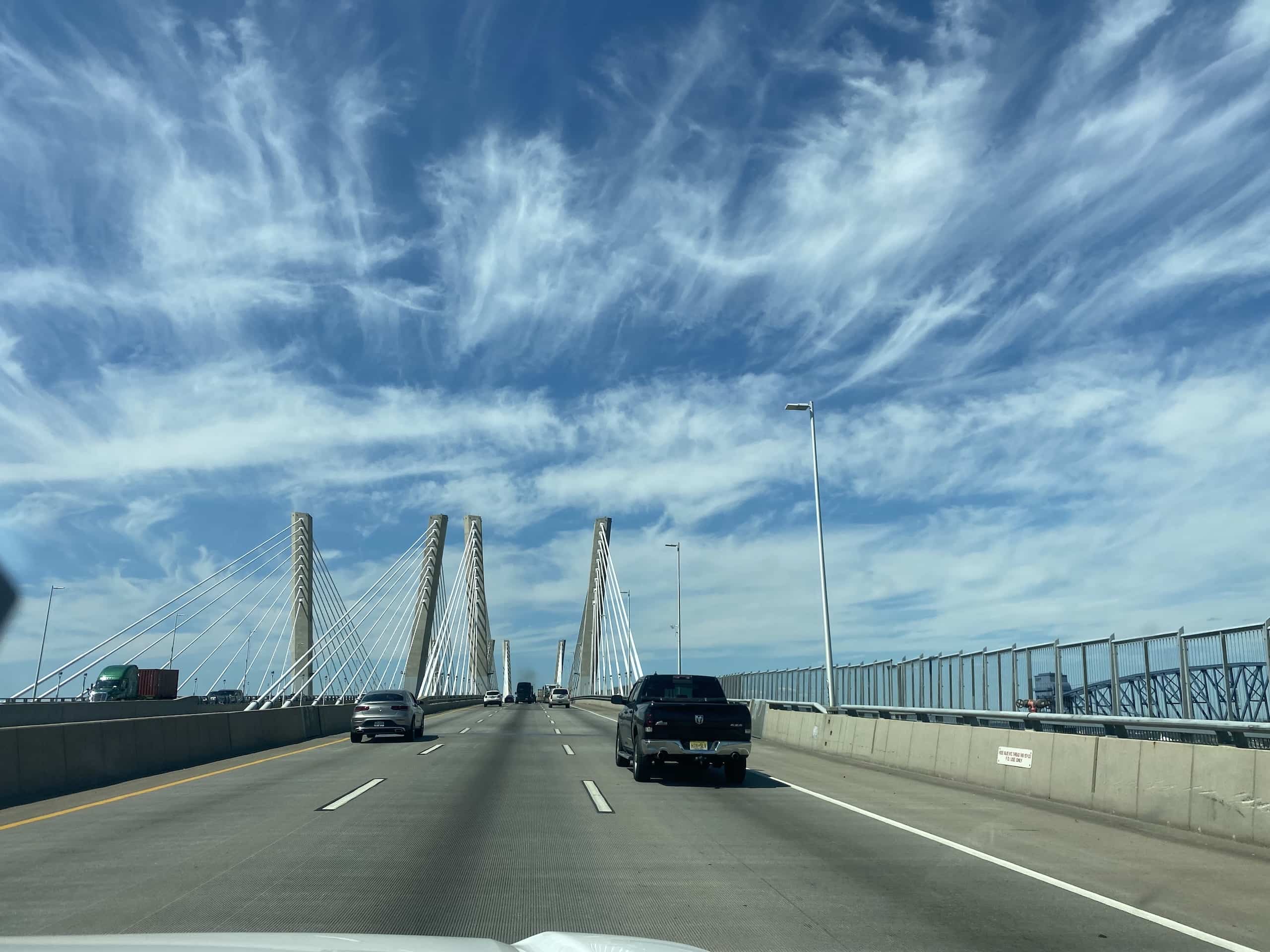 East_Coast_Roadtrip_New_York_Ithaca_00003 a road approaching a large bridge