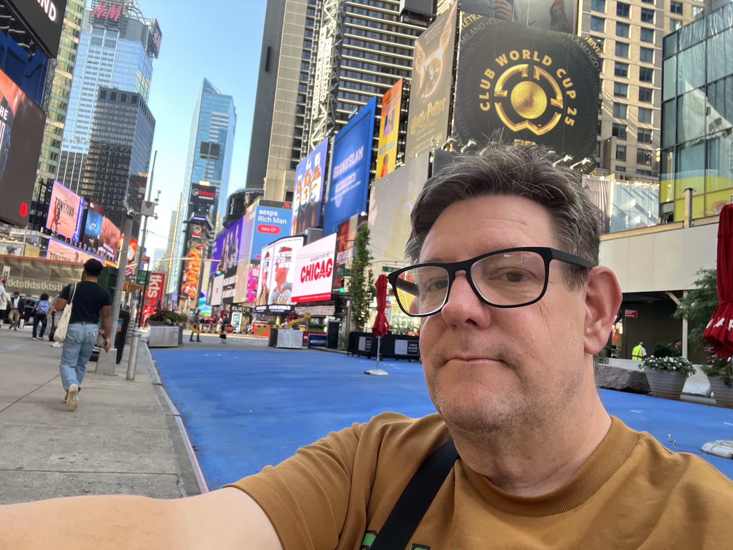 East_Coast_Roadtrip_New_York_Ithaca_a00001 A selfie on Times square