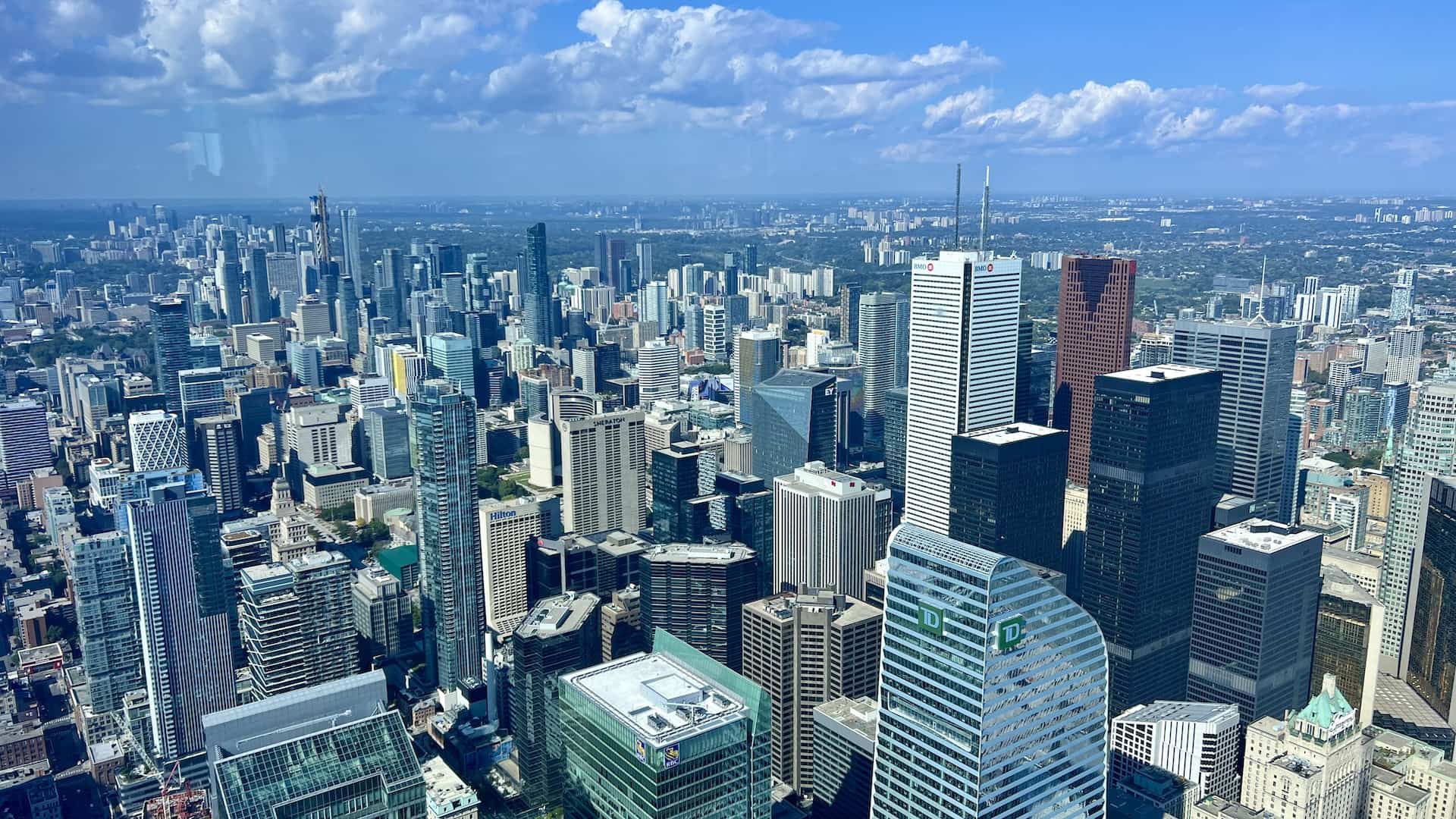 Day 6 – Toronto: Markets, CN Tower Views and Mexico Day Magic