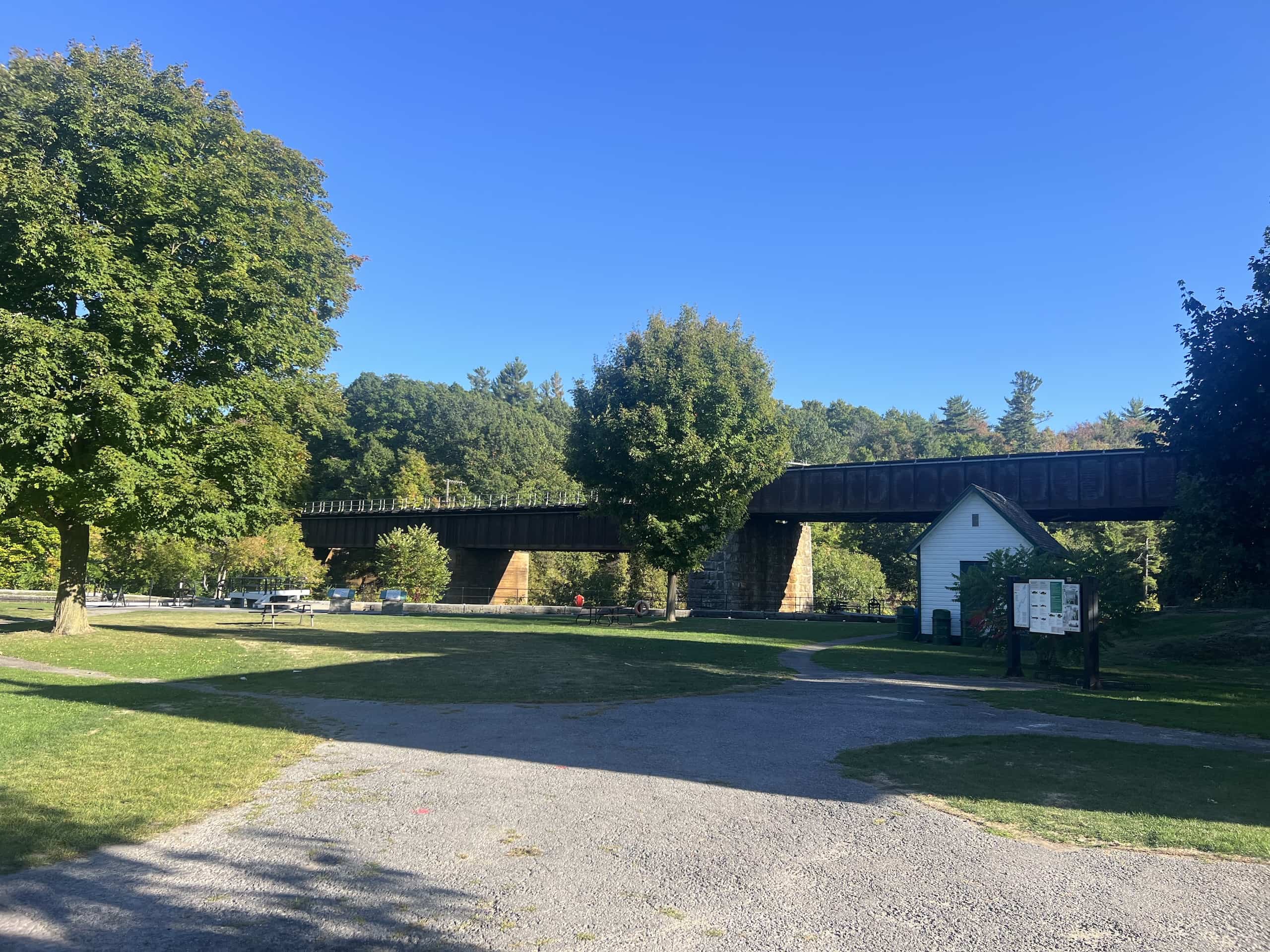 East_Coast_Roadtrip_Toronto_to_Gananque_00032