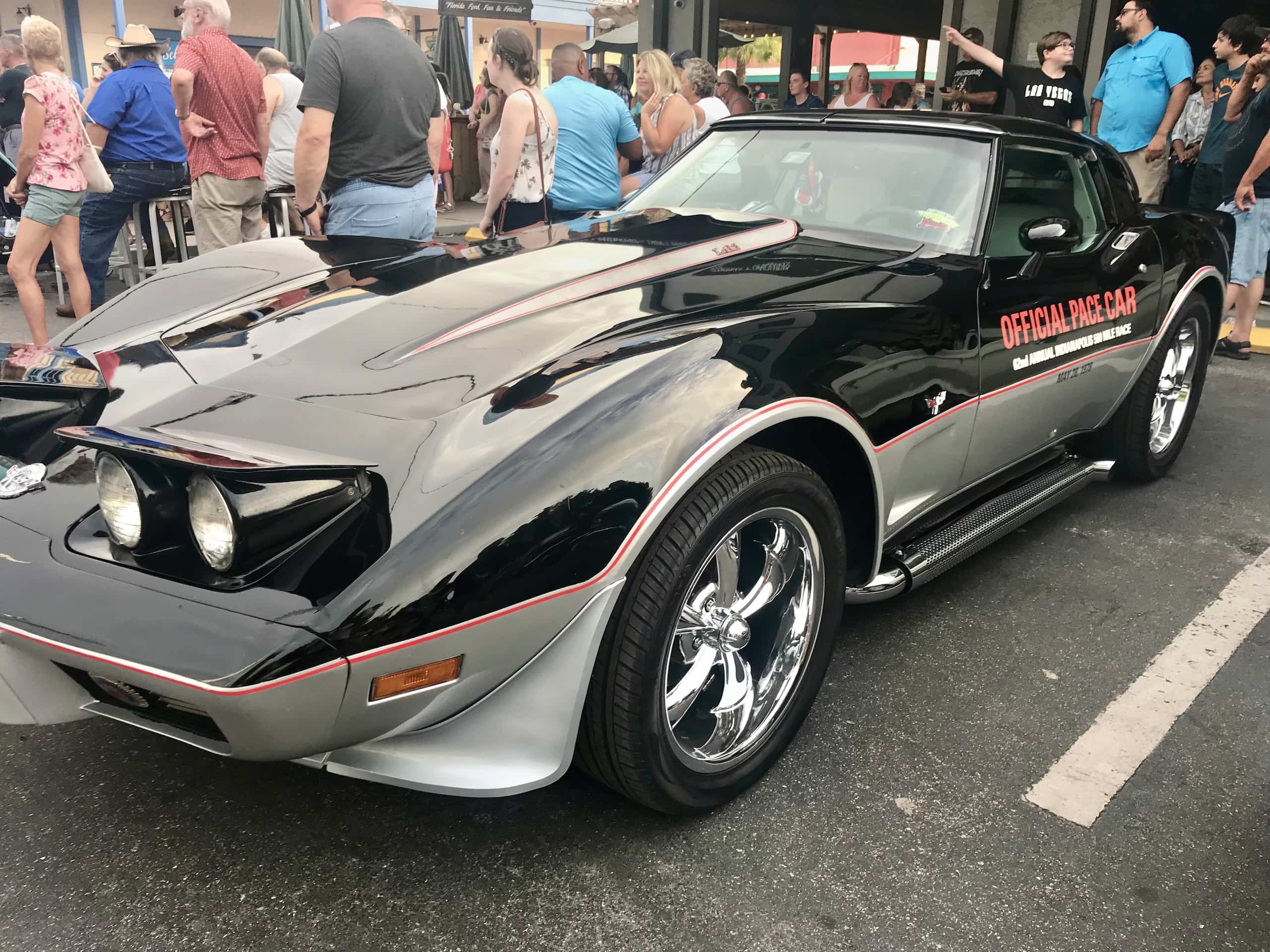 Floride_and_Beyond_Disney_Old_Town_Kissimmee_Car_Cruise_00020