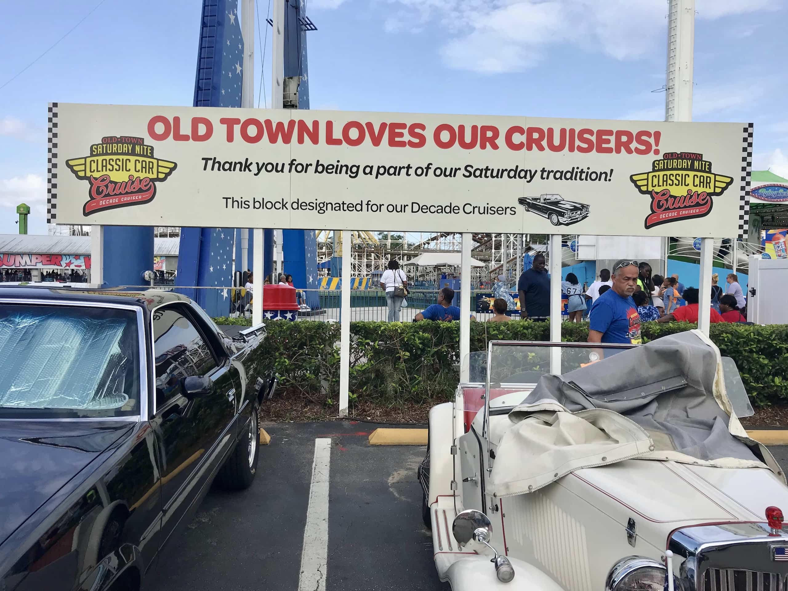 Floride_and_Beyond_Disney_Old_Town_Kissimmee_Car_Cruise_00045